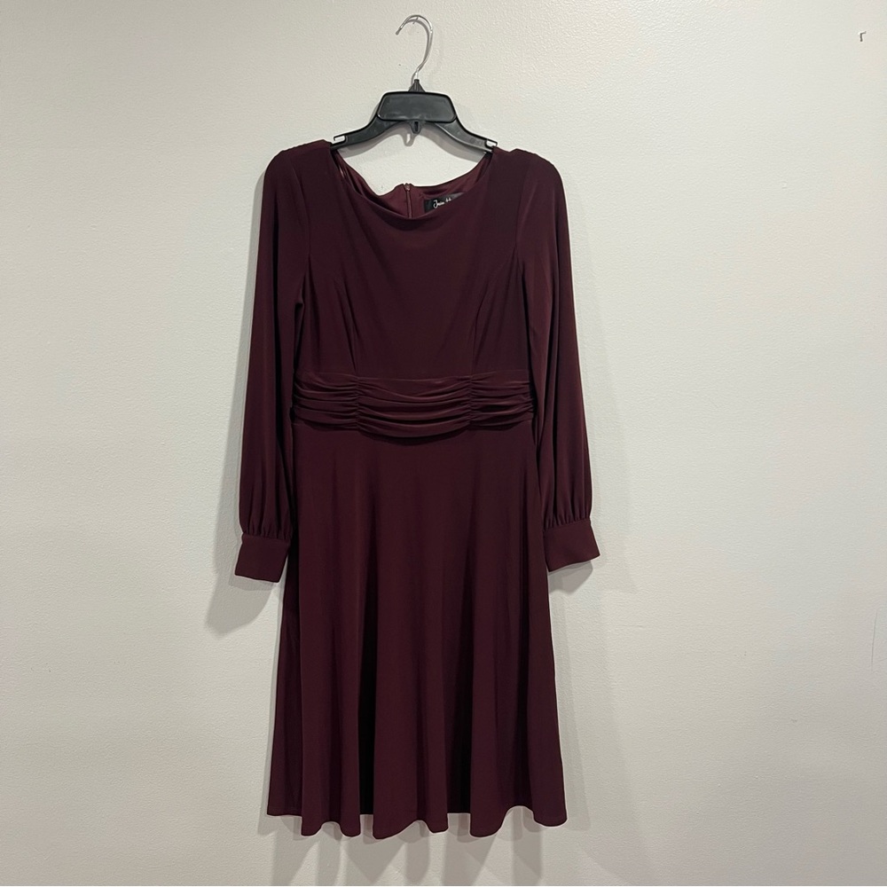 Jessica Howard Burgundy Long Buttoned Sleeves Pleated Waist Midi Dress Size 10P